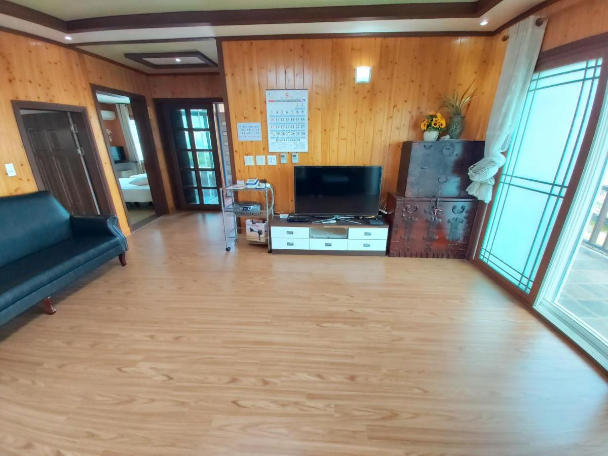 Hotel Feeling Good House Jeju Exterior foto