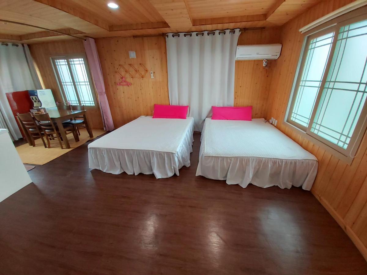 Hotel Feeling Good House Jeju Exterior foto