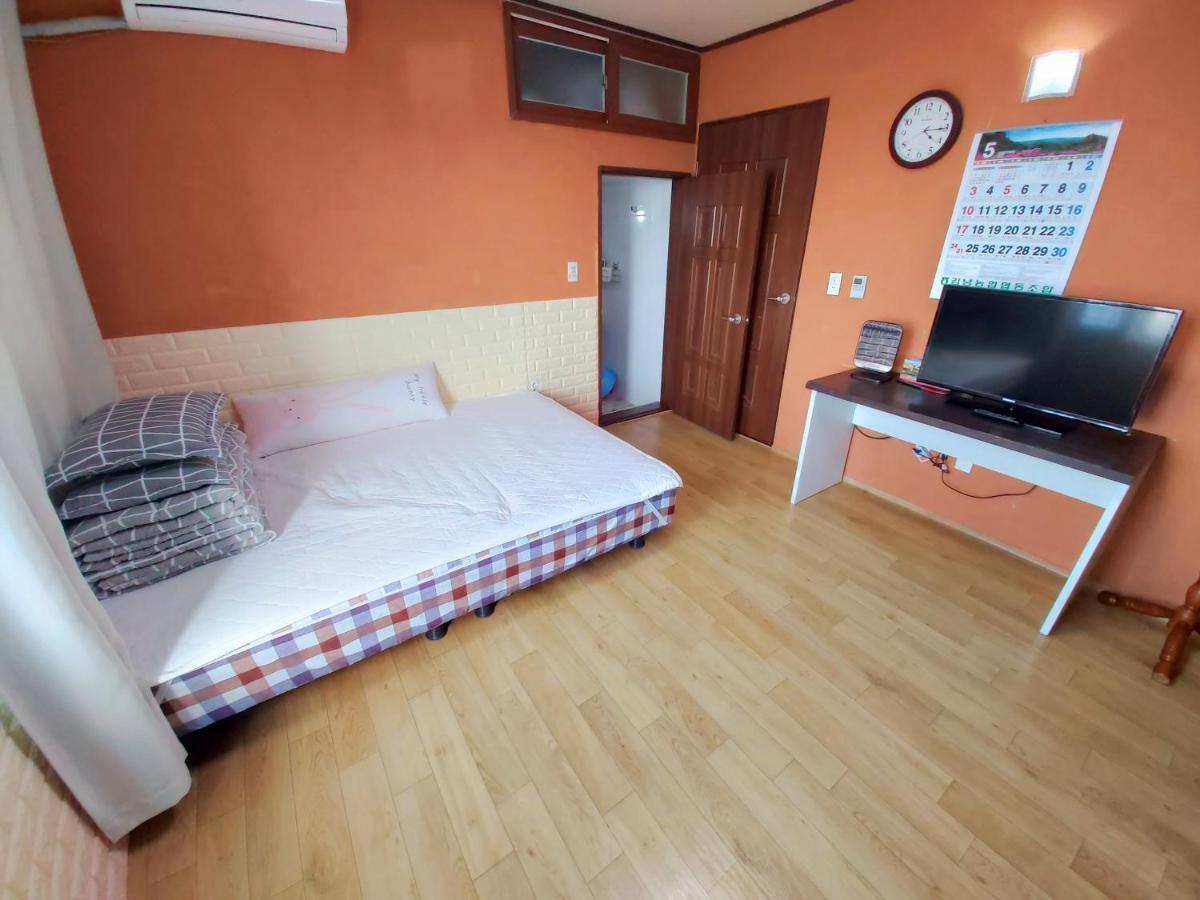 Hotel Feeling Good House Jeju Exterior foto
